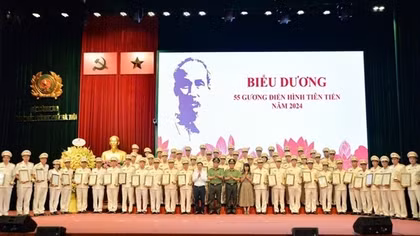 Tuyên dương 55 điển hình tiên tiến Công an Thủ đô