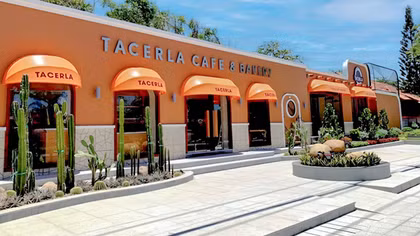 Tacerla Cafe & Bakery - Không gian cà phê mới mẻ giữa lòng thị trấn Phước Hải