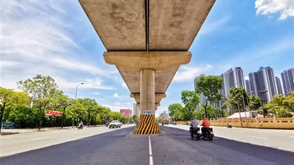 Nắng nóng gia tăng ở miền Bắc, Trung Bộ có nơi 39 độ