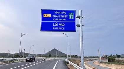 Cần xử nghiêm tình trạng tự ý tháo dỡ hàng rào trên hai tuyến cao tốc qua Bình Thuận, Đồng Nai
