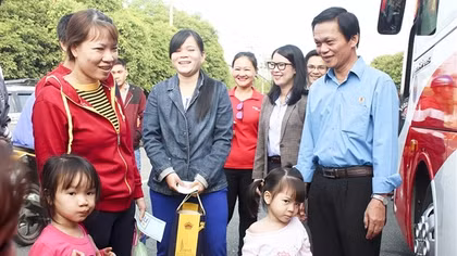 Nỗi niềm đến hẹn lại... Tết