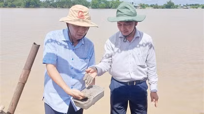 Sóc Trăng khảo sát mỏ cát sông phục vụ cao tốc