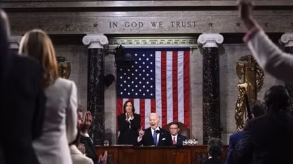 Tổng thống Biden thẳng thắn chỉ trích ông Trump trong Thông điệp Liên bang