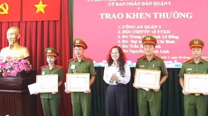 Khen thưởng 6 tập thể, cá nhân bắt băng nhóm dàn cảnh trộm ở các sự kiện