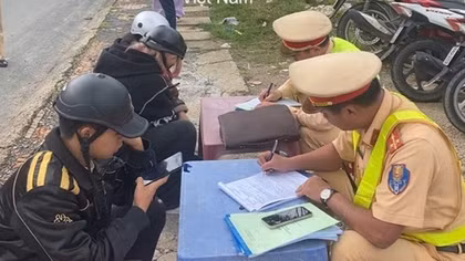 Đảm bảo an toàn cho du khách đón Tết trên thành phố ngàn hoa