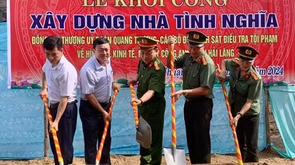 Cụm thi đua số 7 khởi công xây dựng nhà tình nghĩa cho cán bộ Công an có hoàn cảnh khó khăn