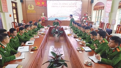 Lính hình sự vùng ngã ba biên giới