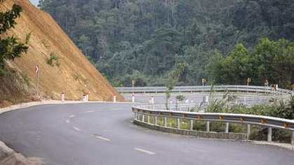Tăng cường đảm bảo an toàn giao thông trên tuyến quốc lộ 49A