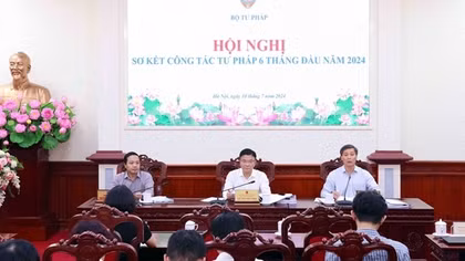 Tiếp tục đổi mới, đẩy mạnh ứng dụng công nghệ thông tin, chuyển đổi số trong ngành Tư pháp