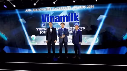 Chương trình Net Zero của Vinamilk giành giải thưởng doanh nghiệp trách nhiệm Châu Á
