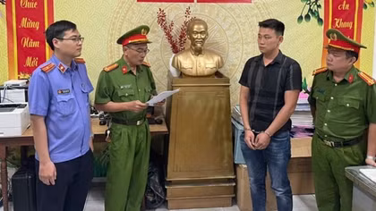 Bắt tài xế ô tô đánh người ở trung tâm TP Hồ Chí Minh