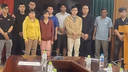 Triệt phá 3 nhóm đối tượng làm giả con dấu, tài liệu để chiếm đoạt tài sản của ngân hàng