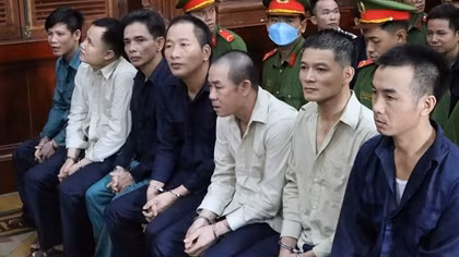 Ám hiệu "đặc biệt" của nhóm đối tượng khai thác trái phép hơn 74 ngàn m3 cát tại biển Cồn Ngựa