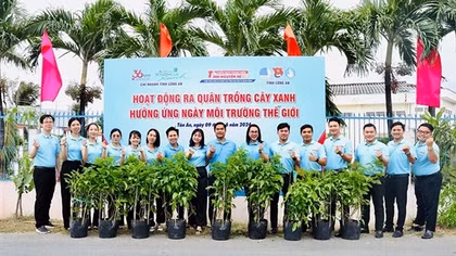 Agribank Long An đồng hành Chiến dịch Thanh niên tình nguyện hè năm 2024
