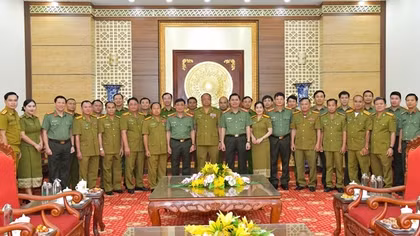 Công an tỉnh Quảng Bình và Công an tỉnh Khăm Muồn ký biên bản ghi nhớ