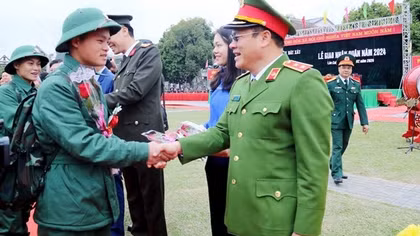 Không khí phấn khởi ngày nhập ngũ tại vùng cao Bát Xát