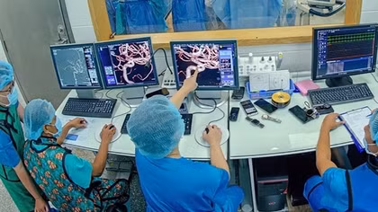 Hiểu đúng “tầm soát đột quỵ” để khỏi mất tiền oan