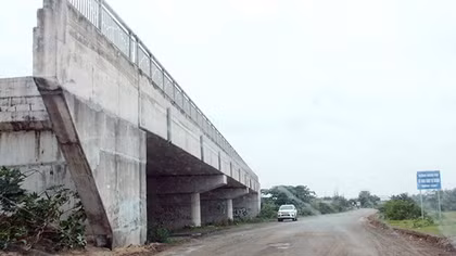 Phú Yên: 10 năm chưa làm xong tuyến đường chỉ 4km, vì sao?