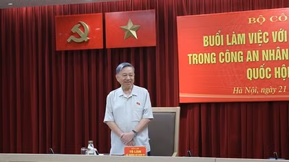 Bộ Công an gặp mặt đại biểu Quốc hội trong CAND