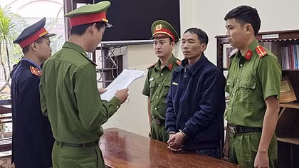 Cháu bé 5 tuổi chơi trò trốn tìm bị “yêu râu xanh” giở trò đồi bại