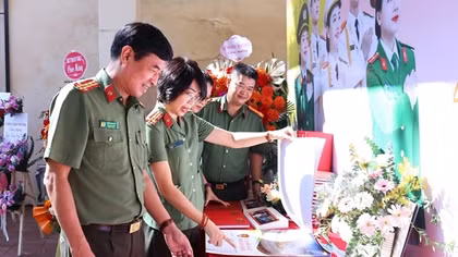 Lịch Công an Nhân dân năm 2025 rộn ràng “vào mùa”