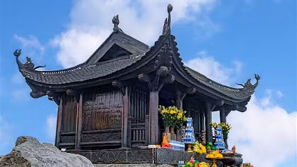 Mắt nắng rừng hoa Tây Yên Tử