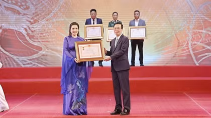 NSND Diệu Hương: Hà Nội dang rộng vòng tay đón cuộc đời tôi