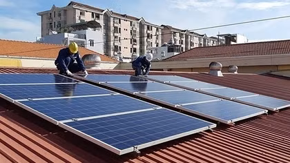 Đẩy nhanh tiến độ xây dựng, hoàn thiện dự thảo Nghị định quy định cơ chế mua bán điện trực tiếp