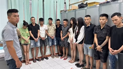 Hàng chục đối tượng sử dụng ma túy trong quán bar D1 ở Bình Dương