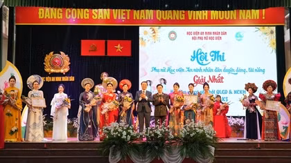 Tưng bừng Hội thi phụ nữ Học viện ANND duyên dáng, tài năng