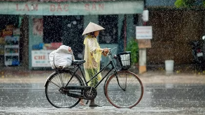 Miền Bắc đón gió mùa, trời mát kèm mưa dông