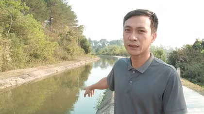 Đại uý Công an lao vào dòng nước xiết, cứu người đuối nước
