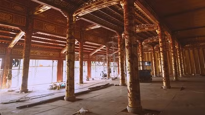 Sống lại một hoàng cung