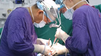 Để người nghèo cũng được ghép tạng