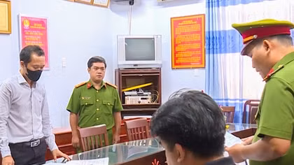 Bắt tạm giam cựu Phó giám đốc một chi nhánh Ngân hàng