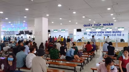 TP Hồ Chí Minh: Thưởng tết khối y tế cao nhất 100 triệu đồng, thấp vài trăm ngàn
