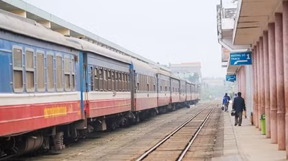 Đường sắt tăng cường chạy thêm nhiều đoàn tàu sau Tết Nguyên đán