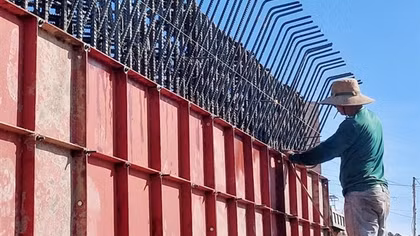 Vượt nắng cháy trên các công trình giao thông trọng điểm ở Sóc Trăng