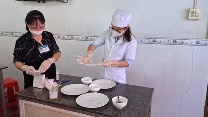 Sở Y tế Bình Thuận thông tin về vụ 48 du khách nghi bị ngộ độc thực phẩm