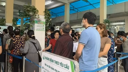 Nhiều giải pháp tháo gỡ tình trạng thiếu thuốc trong bệnh viện