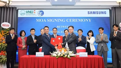 Trường Đại học Công nghệ không ngừng đổi mới, sáng tạo, phụng sự cộng đồng