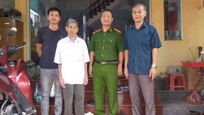 Công an xã Đồng Lạc nhanh chóng tìm gia đình cho cụ già 89 tuổi đi lạc