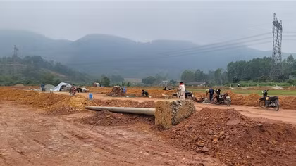Núp bóng hiến đất để phân lô, bán nền trái phép