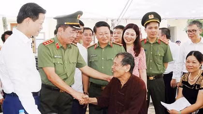 Gắn kết để xây dựng và bảo vệ Tổ quốc