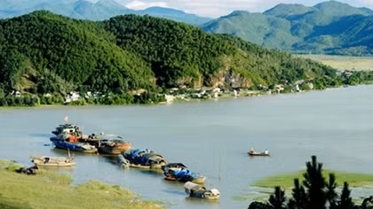 Hòn đá bạc