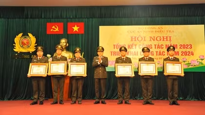 Đấu tranh có hiệu quả với các vụ án xâm phạm an ninh quốc gia và án trọng điểm