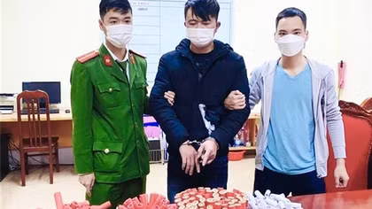 Đánh sập những ổ, nhóm sản xuất, tàng trữ, mua bán pháo nổ