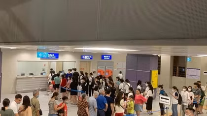Hơn 2 vạn hành khách hào hứng trải nghiệm tàu điện Nhổn - ga Hà Nội