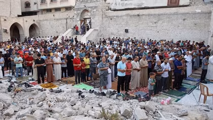 Phút bình yên mong manh ở Dải Gaza
