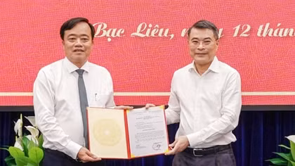 Chủ tịch UBND tỉnh Cà Mau làm Phó Bí thư Tỉnh ủy Bạc Liêu